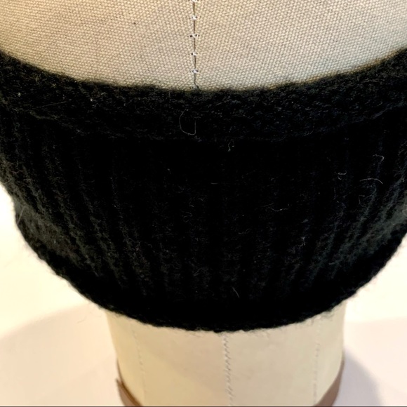 CG New York Bedazzled Black Acrylic Sparkly Winter Headband - Picture 3 of 5